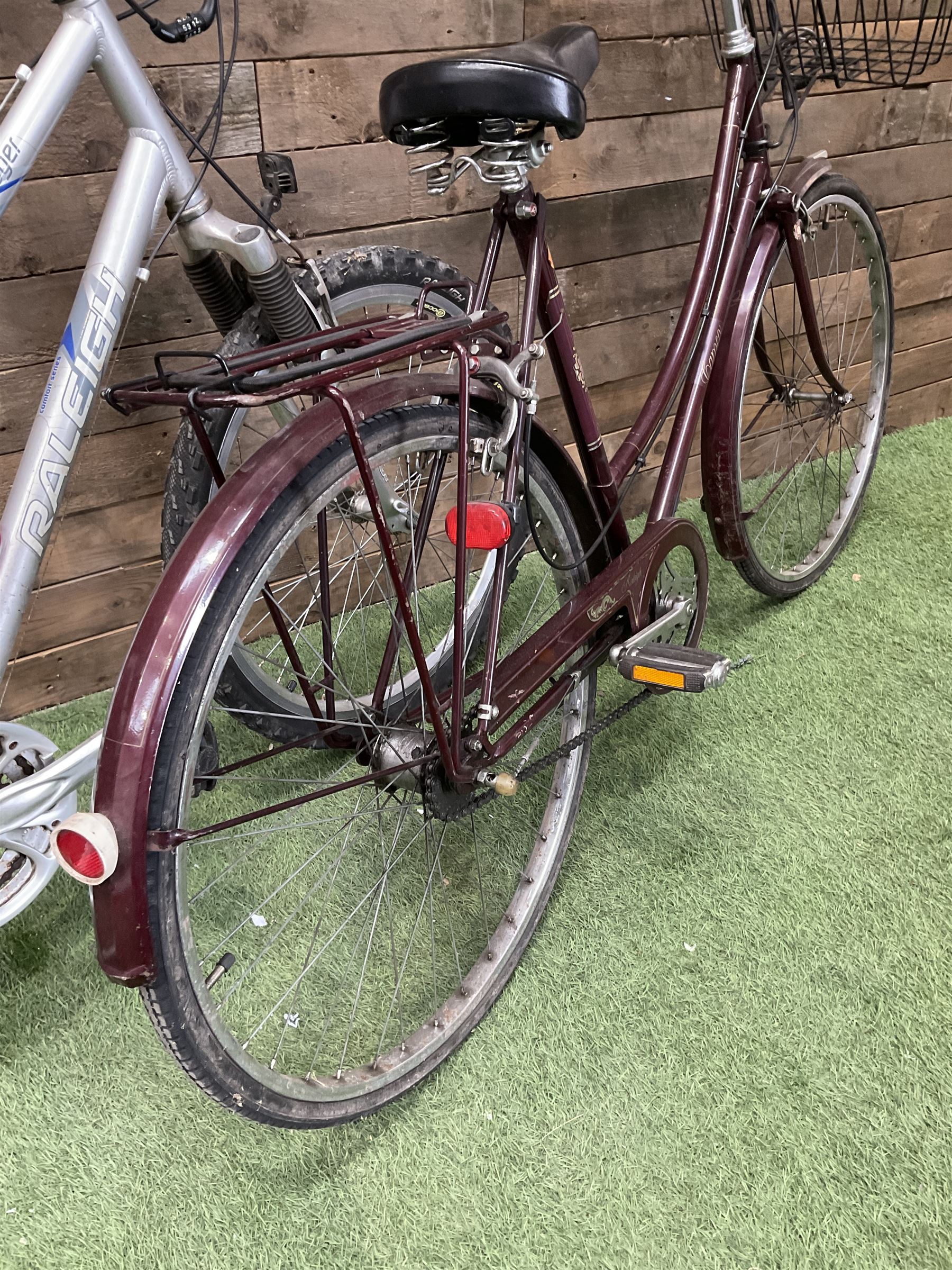 Pair of Raleigh Voyager and Cameo bikes  - THIS LOT IS TO BE COLLECTED BY APPOINTMENT FROM DUGGLEBY STORAGE, GREAT HILL, EASTFIELD, SCARBOROUGH, YO11 3TX