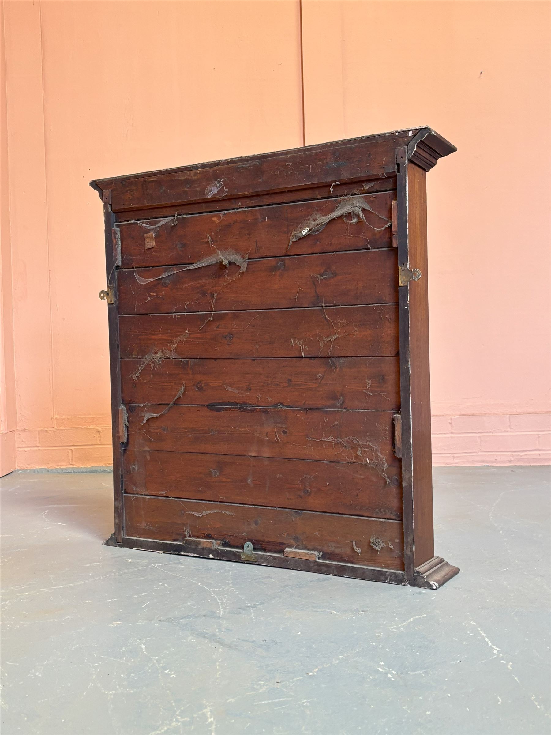 Early 20th century mahogany wall hanging display cabinet, the glazed door opening to three shelves. H81cm, W80cm, D15cm.  - COLLECTION BY APPOINTMENT FROM: The White House, Thirsk Road, Easingwold, York, YO61 3NF - CALL 01723 507111 TO ARRANGE