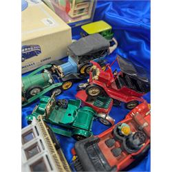 Corgi Toys diecast vehicles, including Chitty Chitty Bang Bang, Daimler, Rolls Royce 1912, Applebys Coach 91911 and a collection of other diecast vehicles