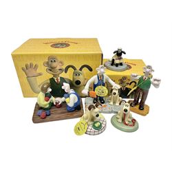 Six Coalport Characters Wallace and Gromit figures, comprising Ready for Takeoff, Woolshop Encounter, Do Something Gromit, Shaun's New Coat, More Cheese Gromit and Happy Birthday Gromit, two with original boxes 