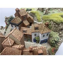 Lilliput Lane Whitby Harbour, limited edition 557/850, with certificate of authenticity and original box, H15cm
