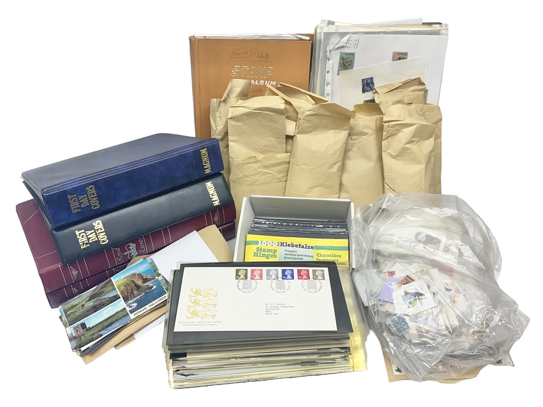 World stamps including Australia, Antigua, Canada, New Zealand, St Vincent, Republic of Maldives, Norfolk Island, Malta etc, Great British and other first day covers, Queen Elizabeth II 60th Birthday commemorative stamps etc, housed in five albums/folders and loose, in one box
