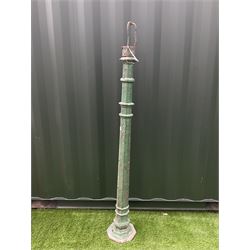 Cast iron, painted street lamp - THIS LOT IS TO BE COLLECTED BY APPOINTMENT FROM DUGGLEBY STORAGE, GREAT HILL, EASTFIELD, SCARBOROUGH, YO11 3TX