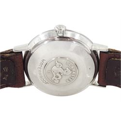 Omega Seamaster gentleman's stainless steel automatic wristwatch, silvered dial with baton and dagger hour markers, on brown leather strap, boxed