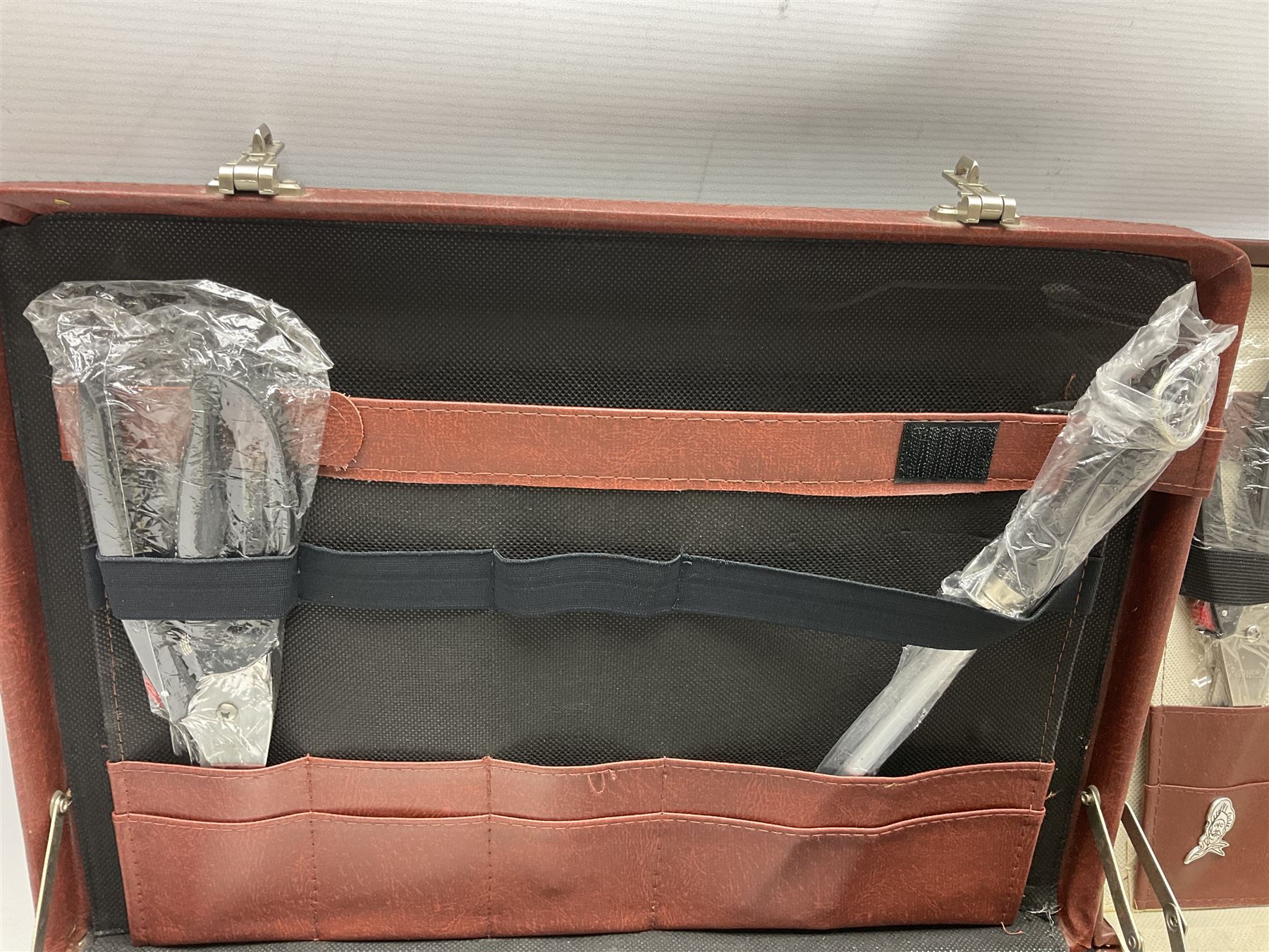 Bachmayr Soligen boxed set of six steak knives and fork, together with Offenbach chef quality knives, chopper, forks, scissors and knives sharpeners, in fitted cases