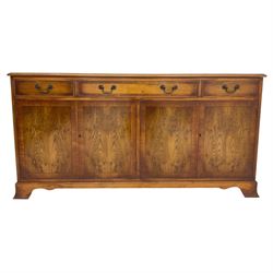 Bradley - Georgian design yew wood sideboard dresser, fitted with three drawers and four cupboards, on splayed bracket feet
