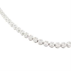 18ct gold diamond necklace, one hundred fourteen clusters, each set with seven round brilliant cut diamonds, hallmarked, total diamond weight 5.00 carat, boxed with certificate