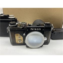 Nikon F-401 camera body, serial no. 2064766, together with Nikon Shutter Speed range, serial no.106395, and other Nikon equipment and camera bodies 