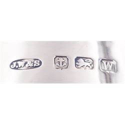 1920's silver twin handled bowl, of circular form with girdle and twin flying scroll handles, upon a spreading circular foot, hallmarked James Woods & Sons, Birmingham 1921, including handles H9cm bowl D10.5cm, approximate weight 4.34 ozt (134.9 grams)