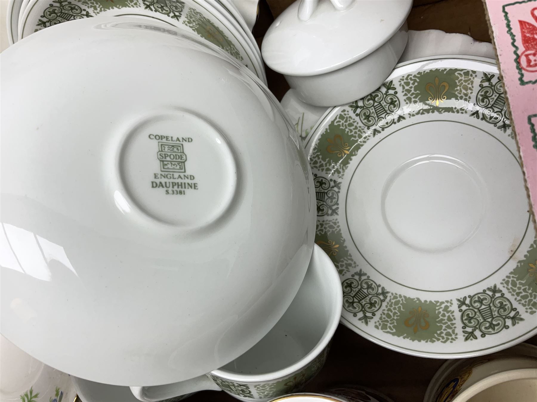 Poole vase decorated with flowers, no 877, Copeland Spode Dauphine pattern coffee service for six, and floral Richmond teawares