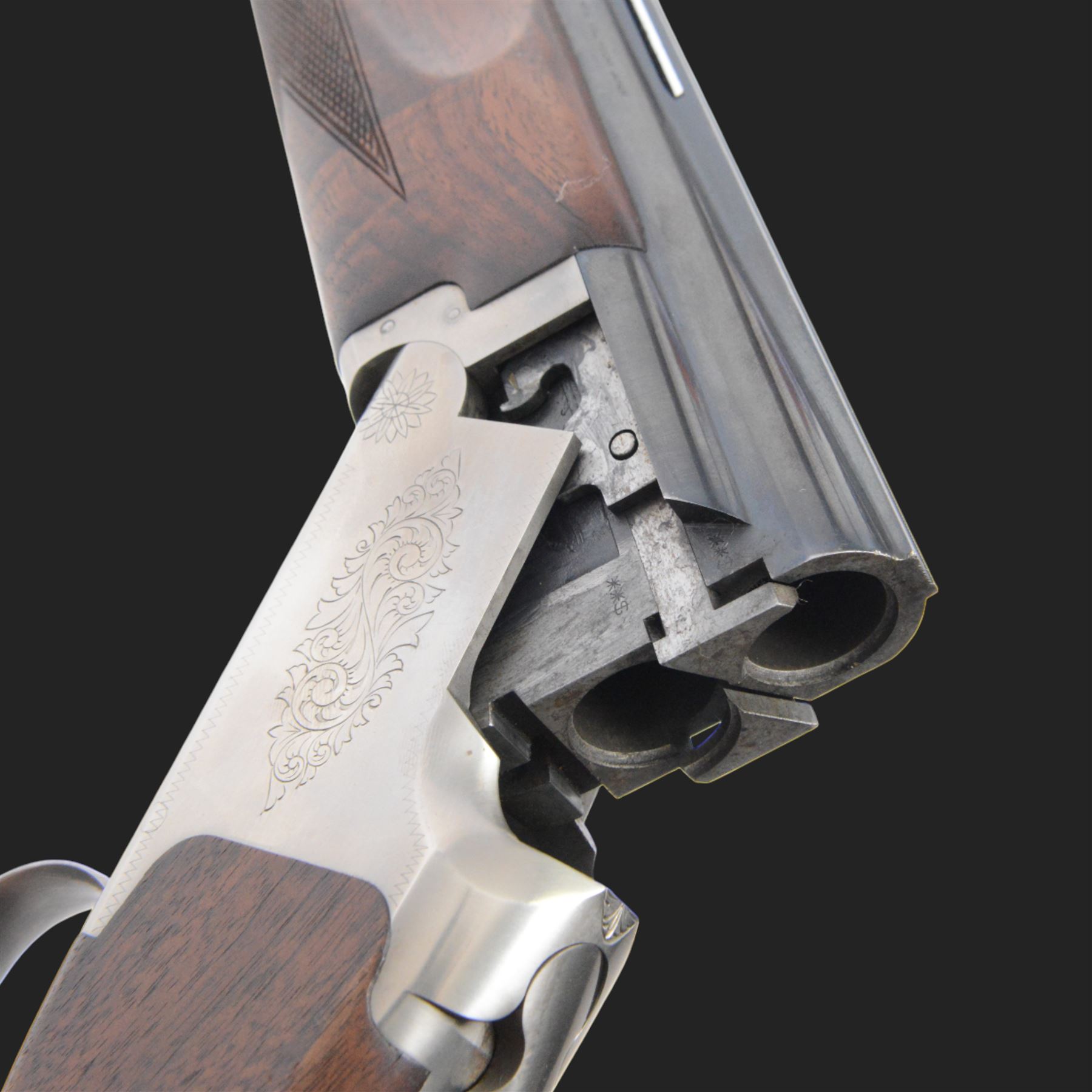 Miroku 3800SK-I 12 bore over and under ejector single trigger shotgun, with 71cm (28