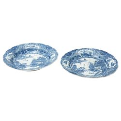Set of five late 18th century Chinese export blue and white plates, Qing dynasty, approximately Qianlong period, D23cm 
