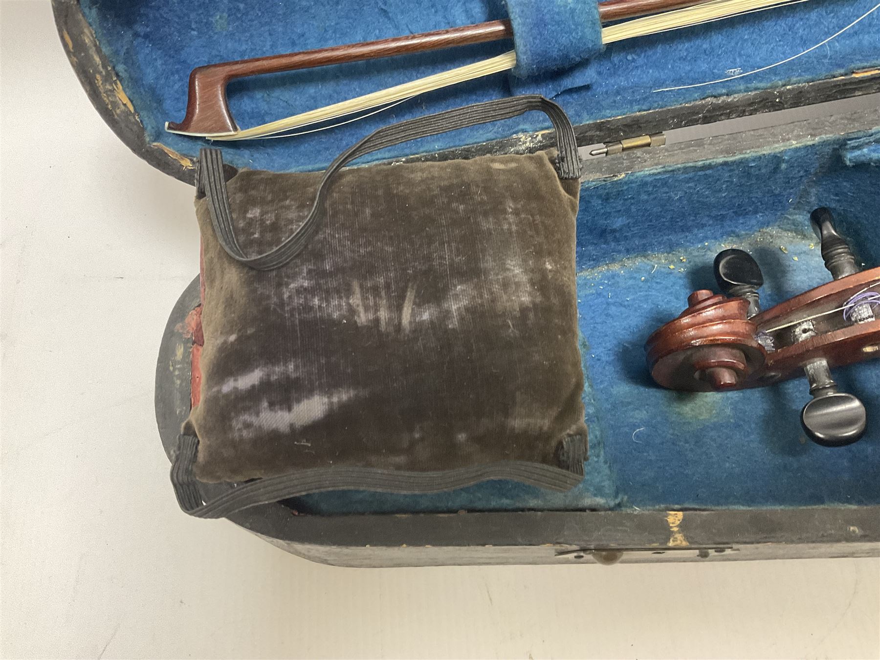 Full size violin and bow in a wooden constructed fitted case, back length 35cm, full length 60cm