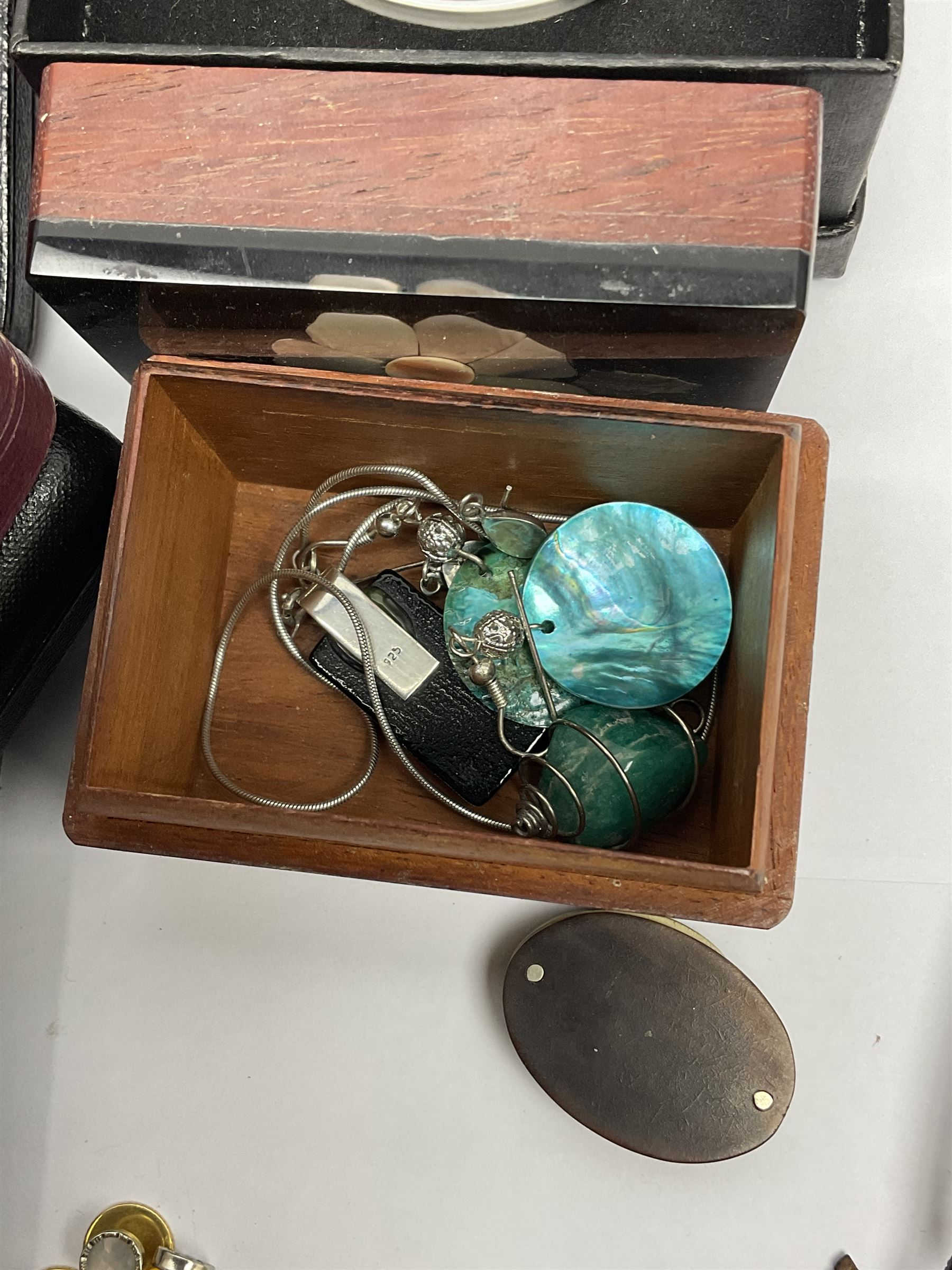 Two Queen Victoria silver crowns, 1891 and 1896, 1890 half crown, silver pocket watch, Victorian ivory beads, pair of silver folding scissors and other silver jewellery stamped 925