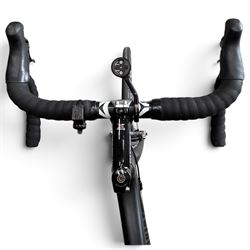 Wilier - Izoard XP bicycle, continental tyres, 2x11-speed, medium along with mixed accessories 