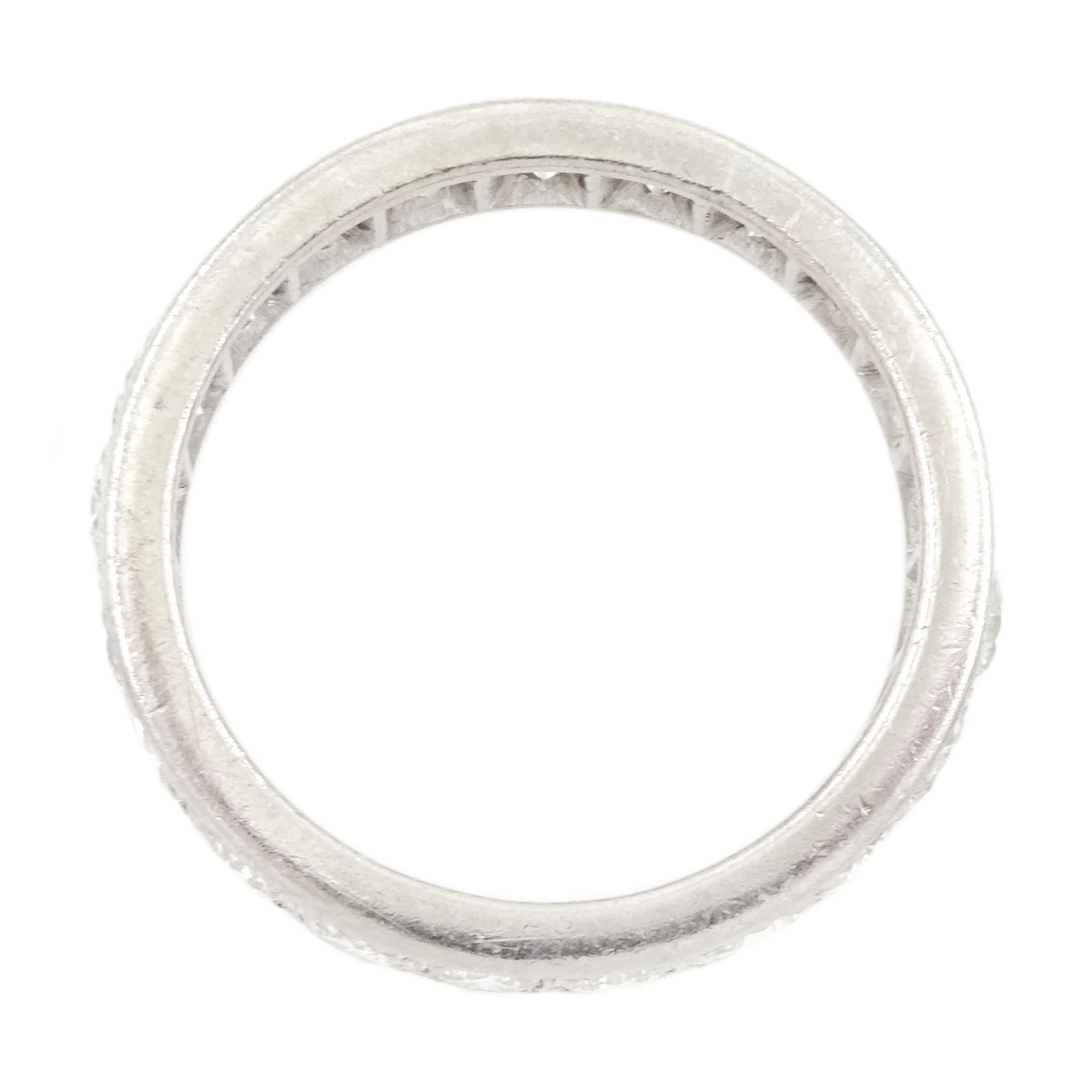 18ct white gold round cut diamond full eternity ring, total diamond weight approx 2.00 carat