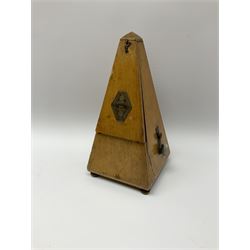 French metronome with makers plaque 'Metronome Maelzel' 