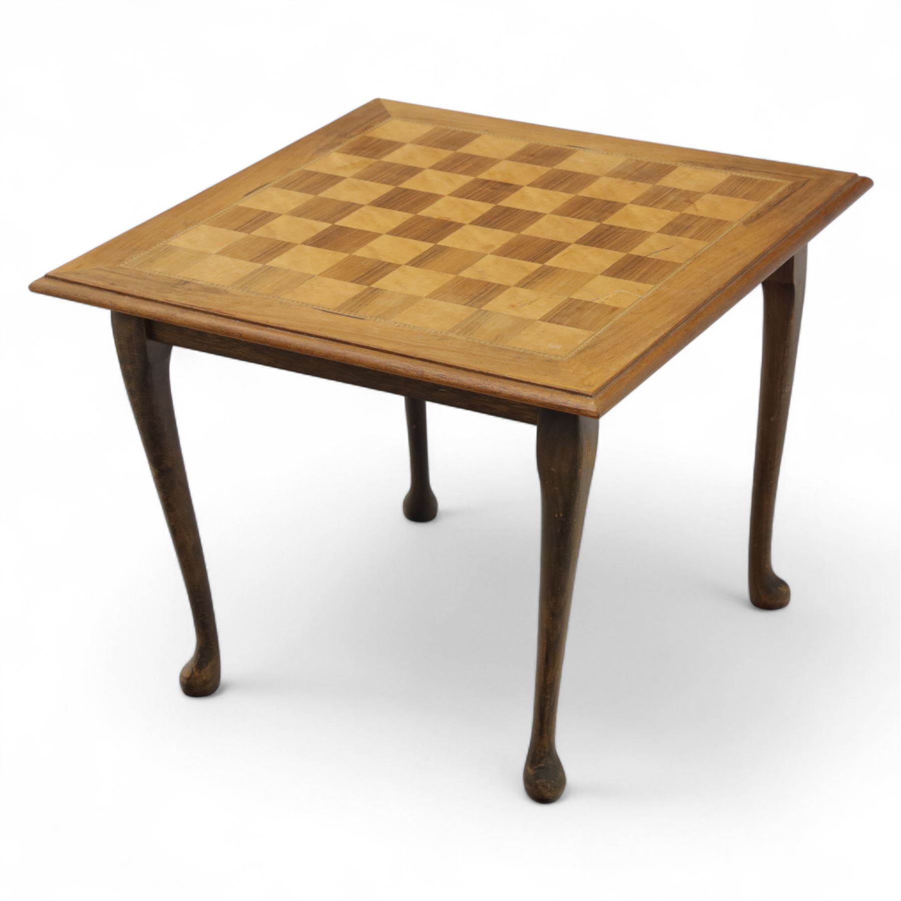 Late 20th century, walnut and burr chess table, inlaid top with alternating burr and walnut squares, raised on four slender cabriole supports 