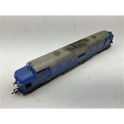 Bachmann Branch-Line '00' gauge - Deltic Prototype DP1 produced exclusively for The National Railway Museum, Class 47 Diesel locomotive no. D1500, Class 37/0 Diesel locomotive no. D6707 and Class 66 'Evening star' locomotive no. 66779, all DCC ready (4)