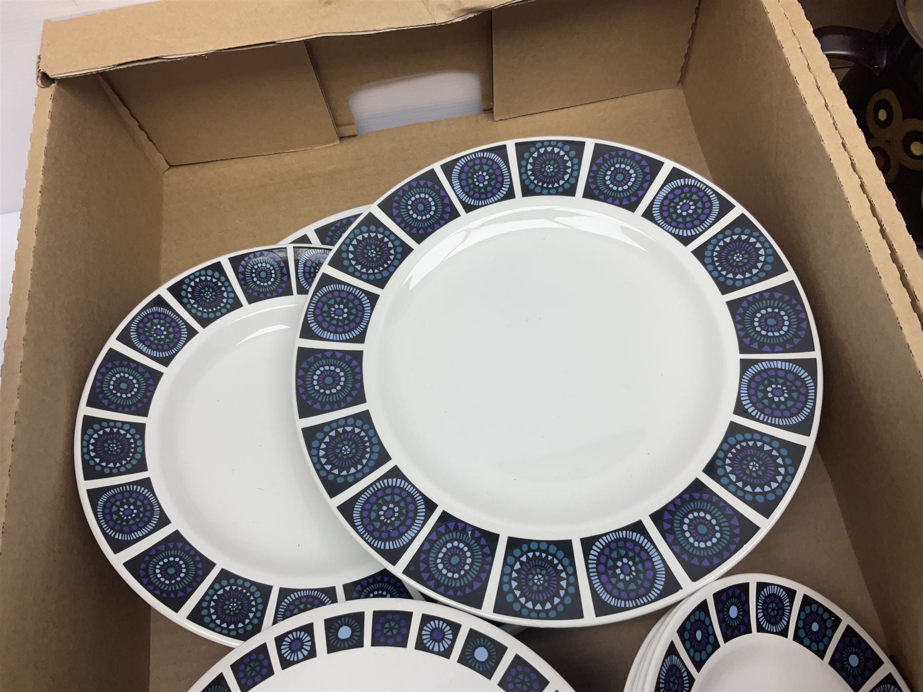 Collection of Midwinter dinnerwares, including casserole dish, meat platter, etc together with Denby Arabesque pattern teapot, casserole dish and oven dish