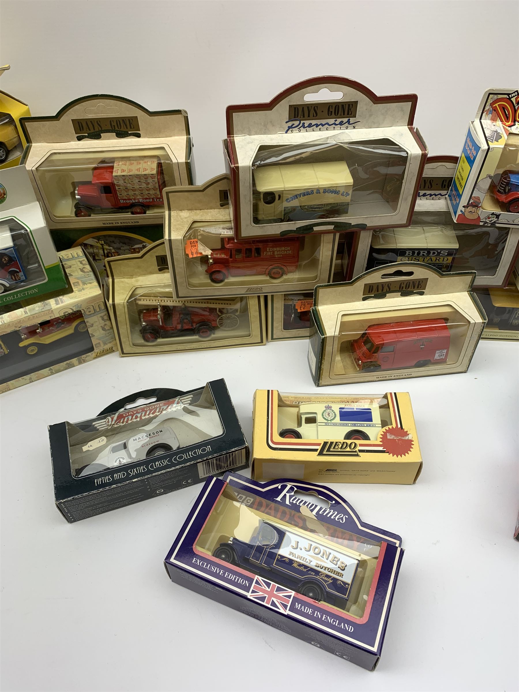 Various makers - thirty-two modern die-cast promotional models by Lledo, Days Gone, Maisto, Matchbox etc including Dandy/Beano, PG Tips, TV etc, all boxed (32)