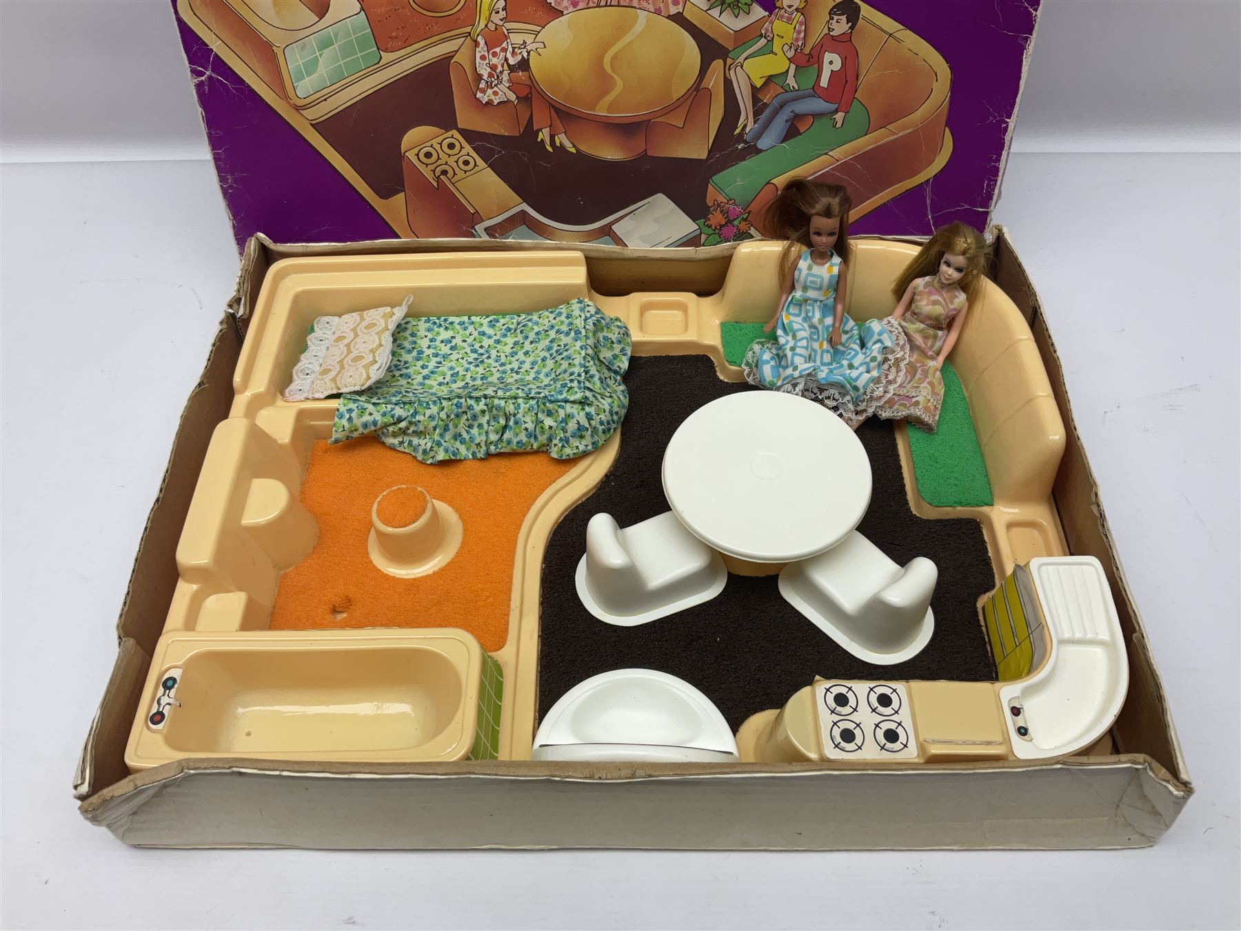 Palitoy Pippa's Apartment with split-level lounge-kitchen, bedroom and bathroom and two dolls: boxed