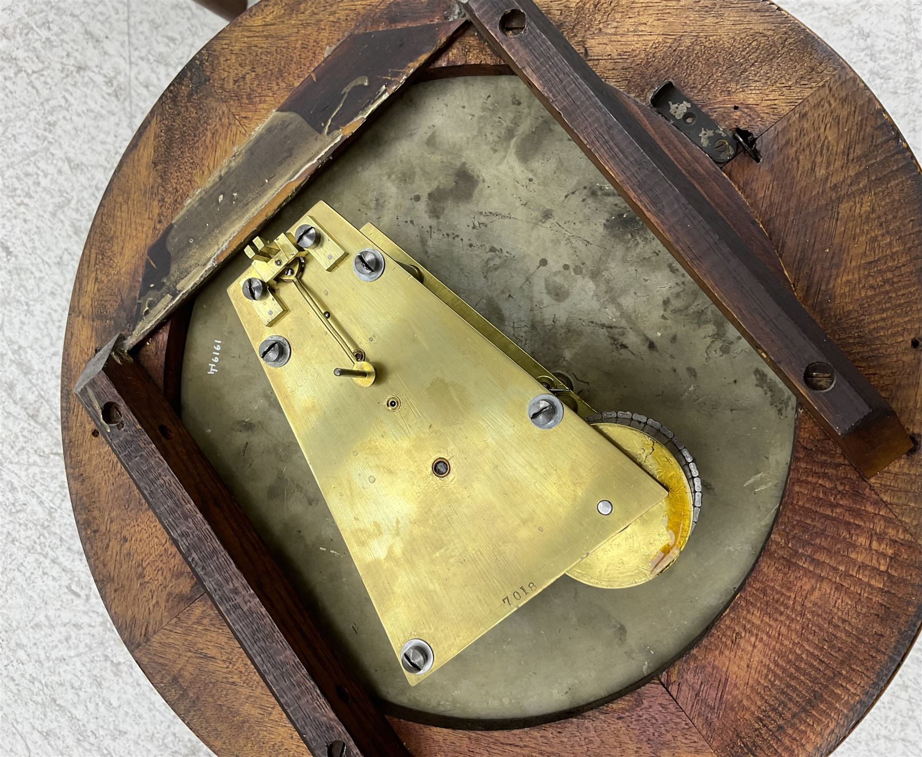 English - Early 20th century 8-day oak cased wall clock c1920, with a spun bezel and 12