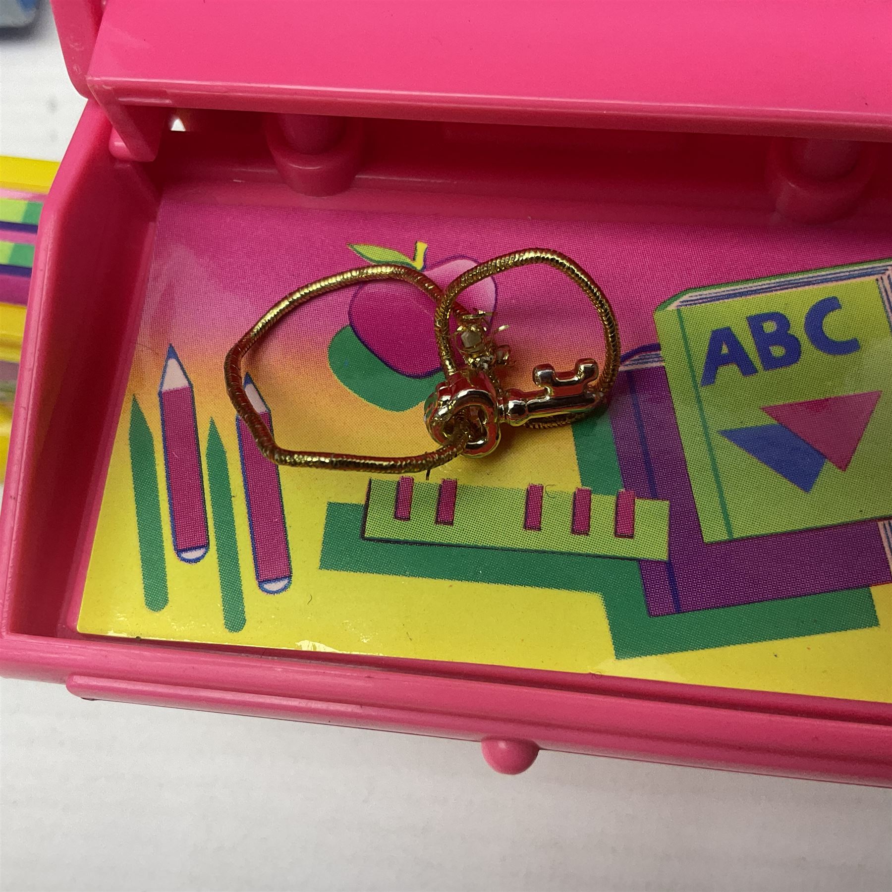 Wish World Kids - Eleven play sets comprising Treats ‘n Sweets Refrigerator, Grin ‘n Win TV, Sponge ‘n Plunge Bathtub, Socks ‘n Locks Dresser, Spice ‘n Slice Stove, Sleep ‘n Leap Bed, File ‘n Smile Desk, Blaze ‘n Braise Fireplace, Hear ‘n Cheer playset in Sponge ‘n Plunge box, two Read ‘n Speed Chair playsets in one box