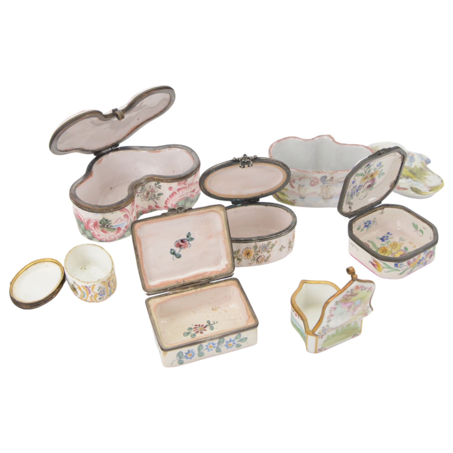 Seven19th century and later porcelain and faience boxes, of various form and decoration, to include Continental examples