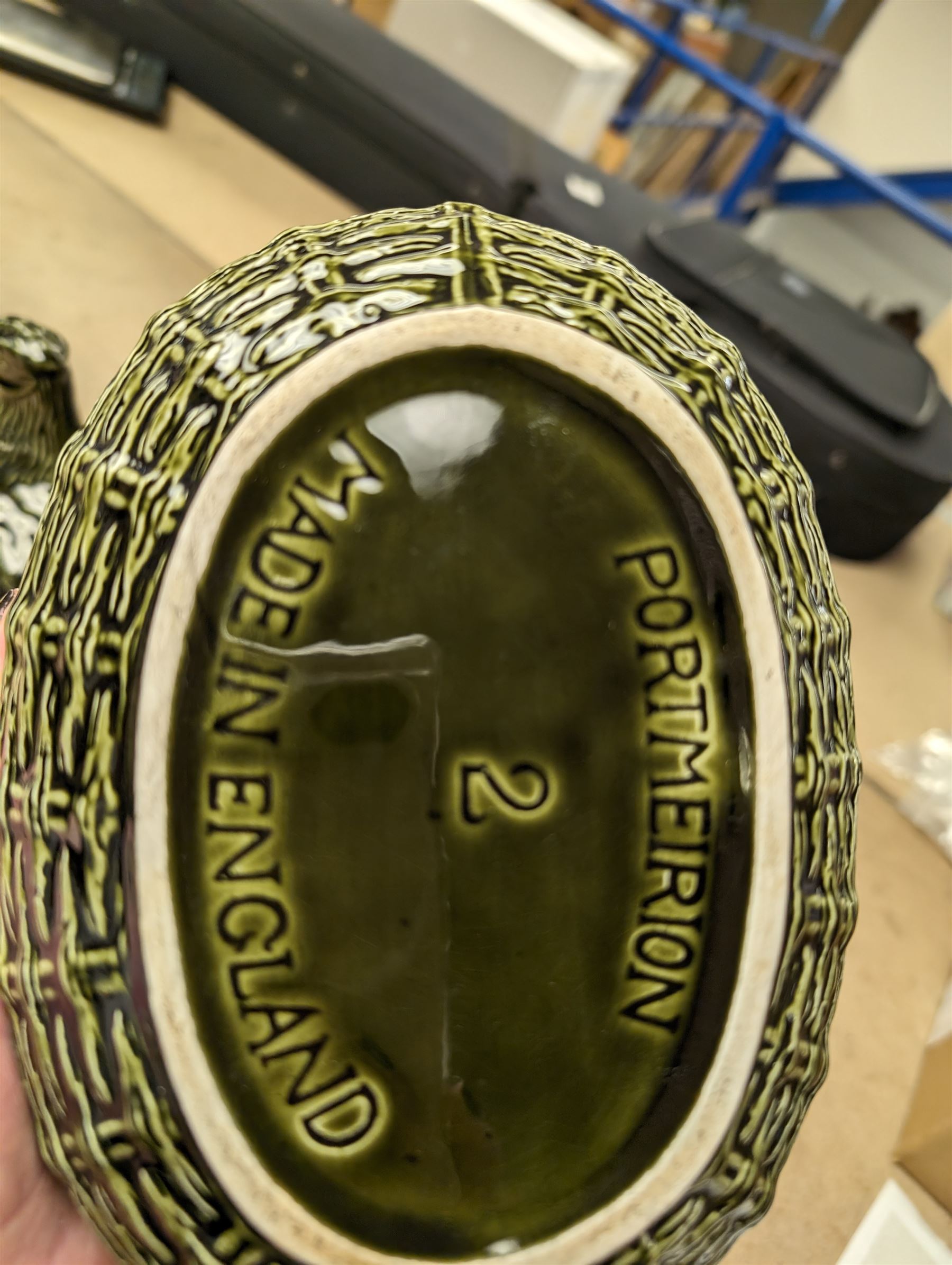 Portmeirion set of three graduating hen on nests, in green glaze, with impressed mark beneath, tallest H21cm, 