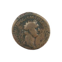 Queen Victoria 1891 silver crown coin, Queen Victoria 1849 'Godless' florin, Queen Victoria 'Gothic' florin (date rubbed), approximately 43 pre-1920 silver threepences, approximately 112 grams of pre-1947 silver coins, Roman Germanicus coin, and further Great British and World coins and banknotes, hosed in a green Ringtons tin