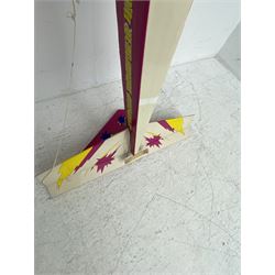 Kyosho Trainer 40 remote control aeroplane, L120cm, W161cm