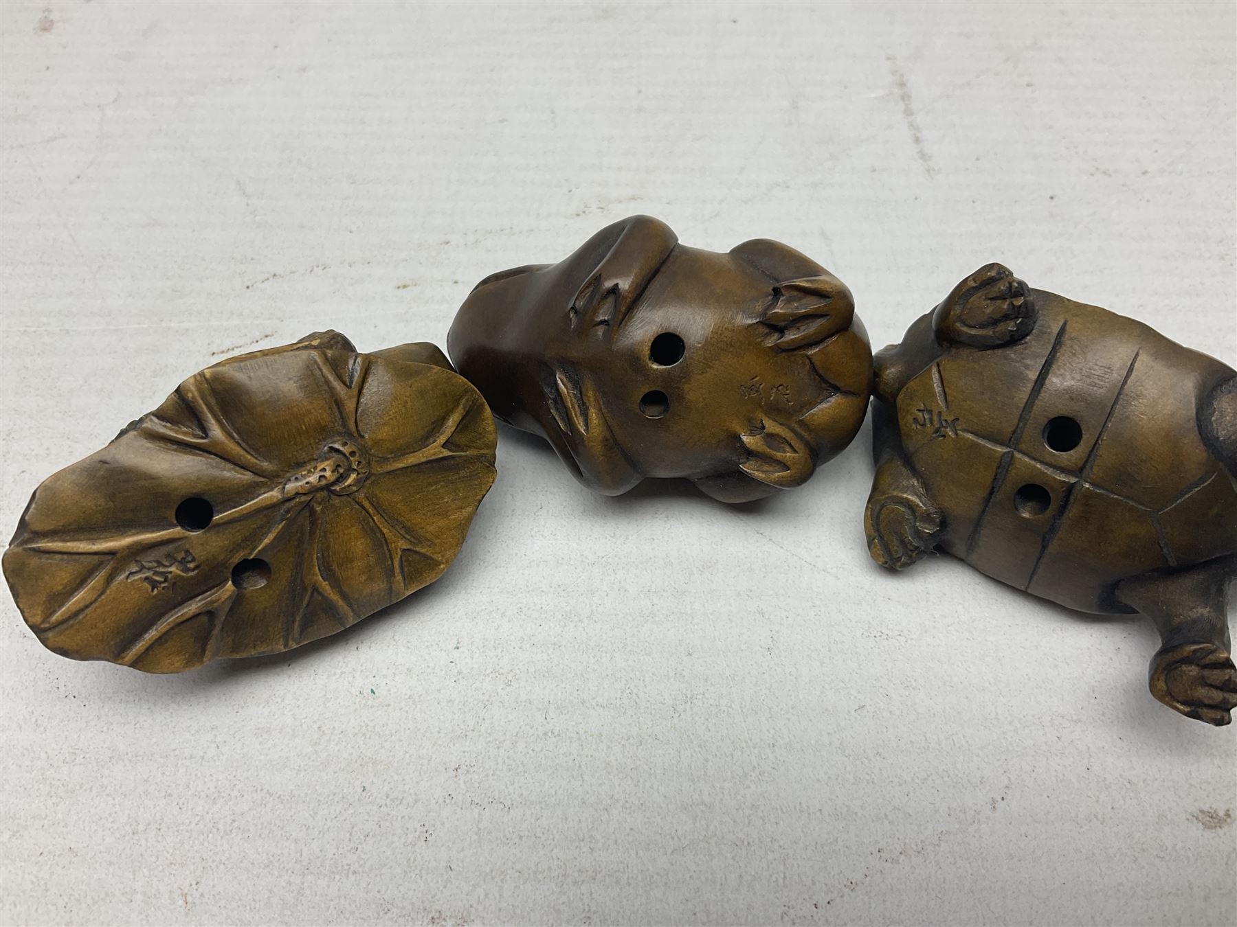 Eight netsuke | Antiques, Collectables, Ceramics & Small Lots | 65379