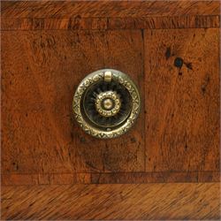 Large 18th-century North Italian walnut commode, rectangular top with quartered veneer, central parquetry inlay and raised moulded edges above three drawers with brass ring handles, cross banding and further central parquetry inlay, supported on square tapered feet