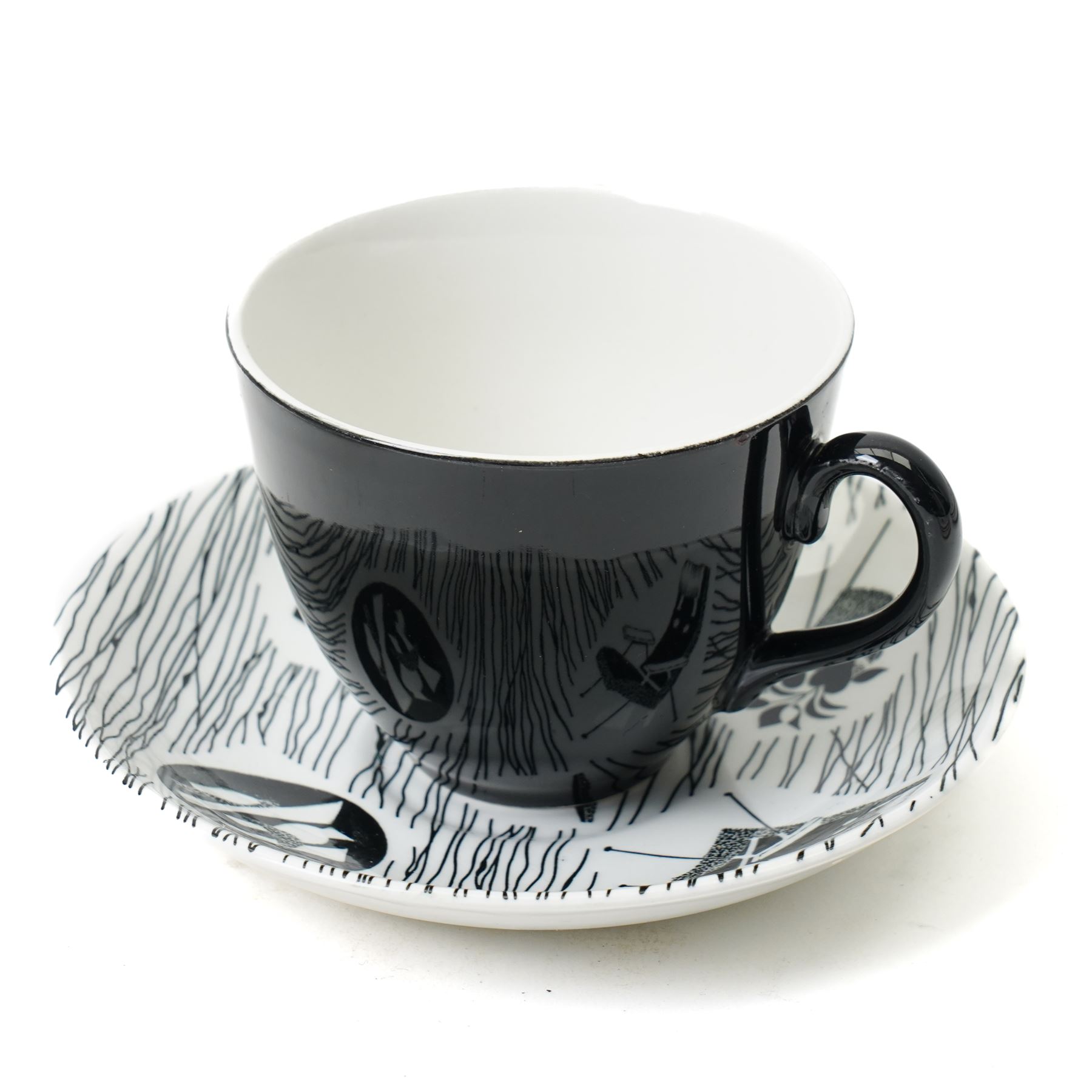 Enid Seeney for Ridgway Potteries 'Homemaker' pattern tea and dinner wares, c1950s/1960s, comprising three teacups and saucers, four small bowls, three larger bowls and twelve plates of graduating sizes