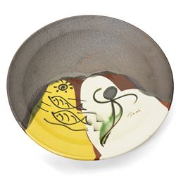 Thomas Buxo (Catalan Contemporary): two large bowls, and a triple division dish, all signed, D41cm (3)
