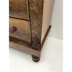 Large Victorian mahogany Scotch chest, single frieze drawer above six graduating drawers, turned supports, W125cm, H169cm, D57cm