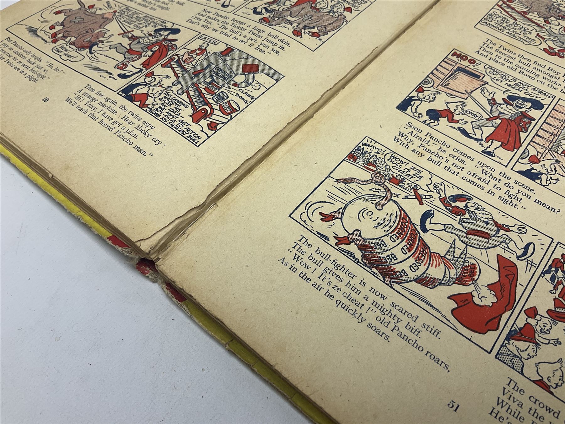 The Magic Beano Book Published 1950 by D.C. Thomson, 127 pages, pictorial card covers depicting Biffo painting the Beano bunch