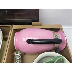 Blue and white meat platter and a similar blue and white meat draining plate, together with a pink ceramic floral jug and bowl, three packs of church candles and a wooden screen, etc 