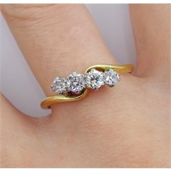 18ct gold four stone diamond ring, stamped PT 18ct, total diamond weight approx 0.45 carat