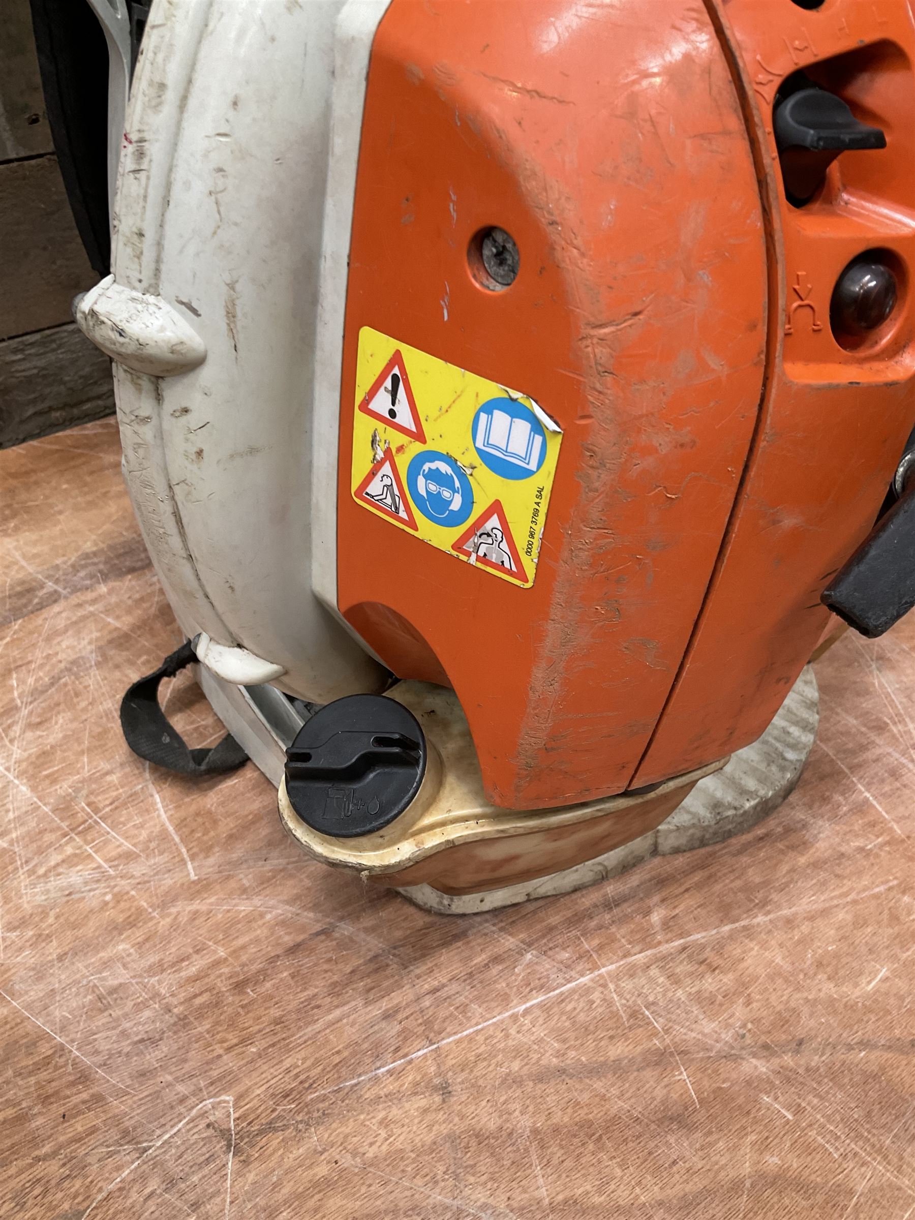 Stihl BR 500 backpack blower - THIS LOT IS TO BE COLLECTED BY APPOINTMENT FROM DUGGLEBY STORAGE, GREAT HILL, EASTFIELD, SCARBOROUGH, YO11 3TX