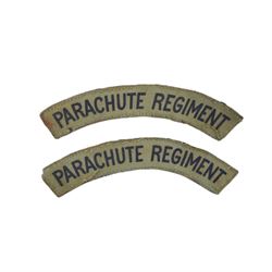 WWII Parachute Regiment insignias, comprising two shoulder titles, Pegasus formation badge, cloth wings and cap badge 