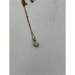 14ct gold bracelet links and a 14ct gold chain, together with 9ct gold jewellery, to include pair of cufflinks, bracelet, seahorse charm, chains and a cubic zirconia pendant 