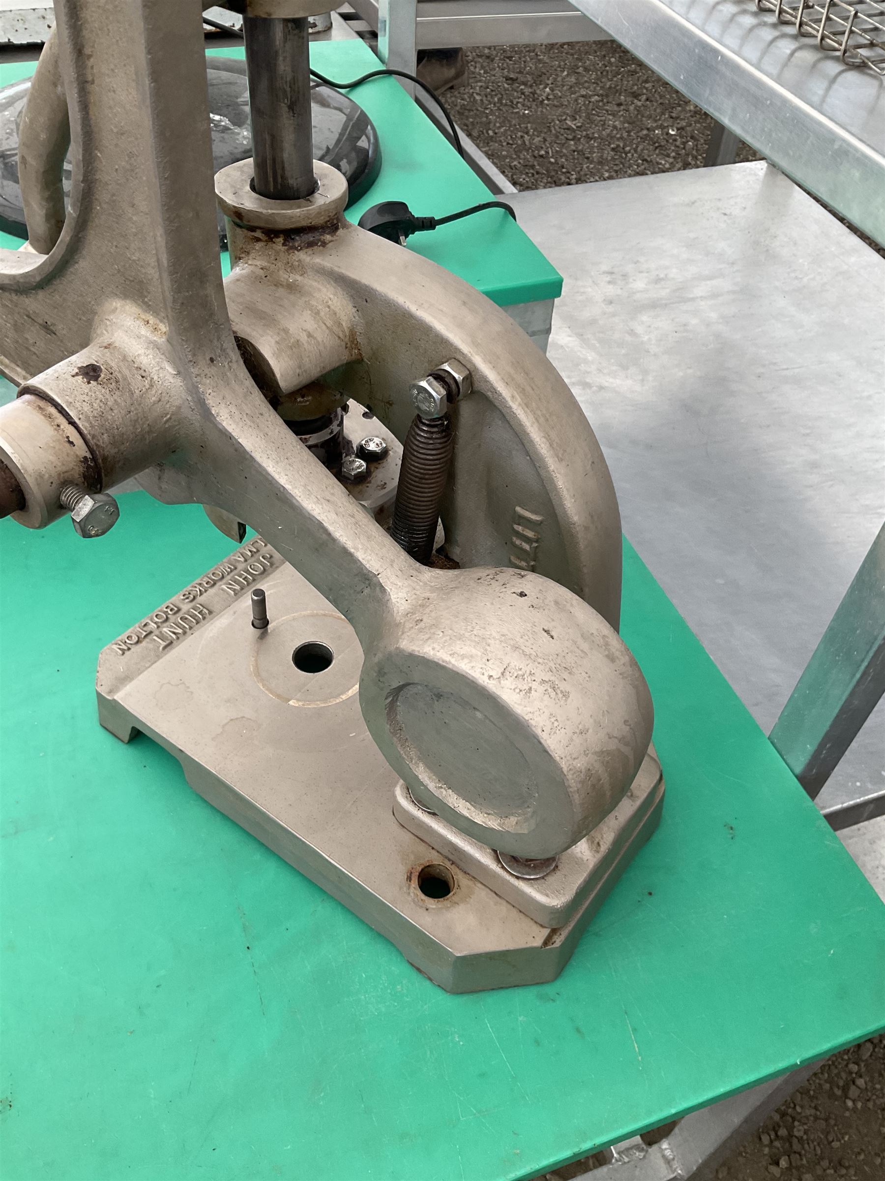 John Hunt Alma Works Bolton - cast iron pie press - THIS LOT IS TO BE COLLECTED BY APPOINTMENT FROM DUGGLEBY STORAGE, GREAT HILL, EASTFIELD, SCARBOROUGH, YO11 3TX