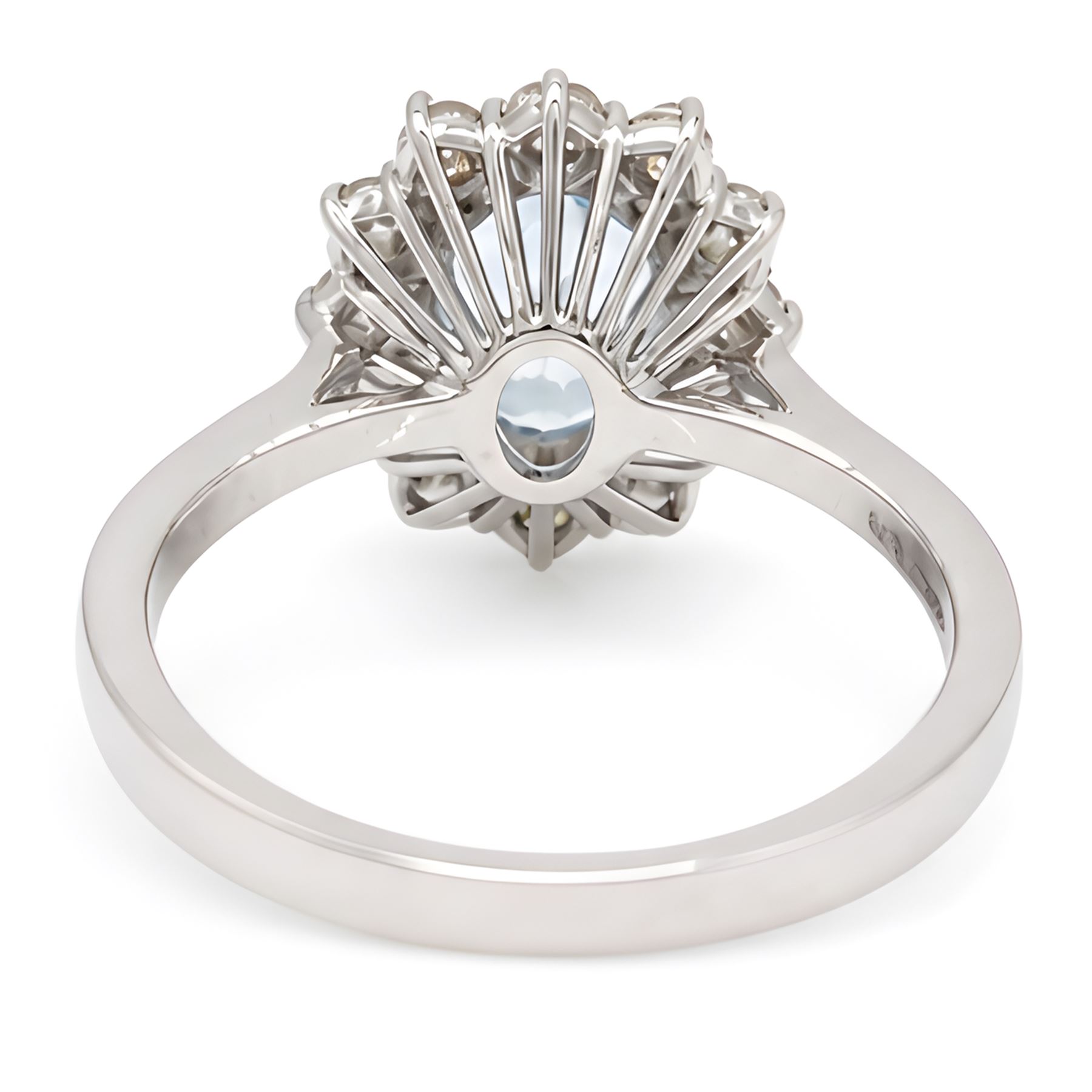 18ct white gold aquamarine and diamond cluster ring, single oval cut aquamarine of approx 0.85 carat, surrounded by twelve round brilliant cut diamonds, hallmarked, total diamond weight approx 0.50 carat