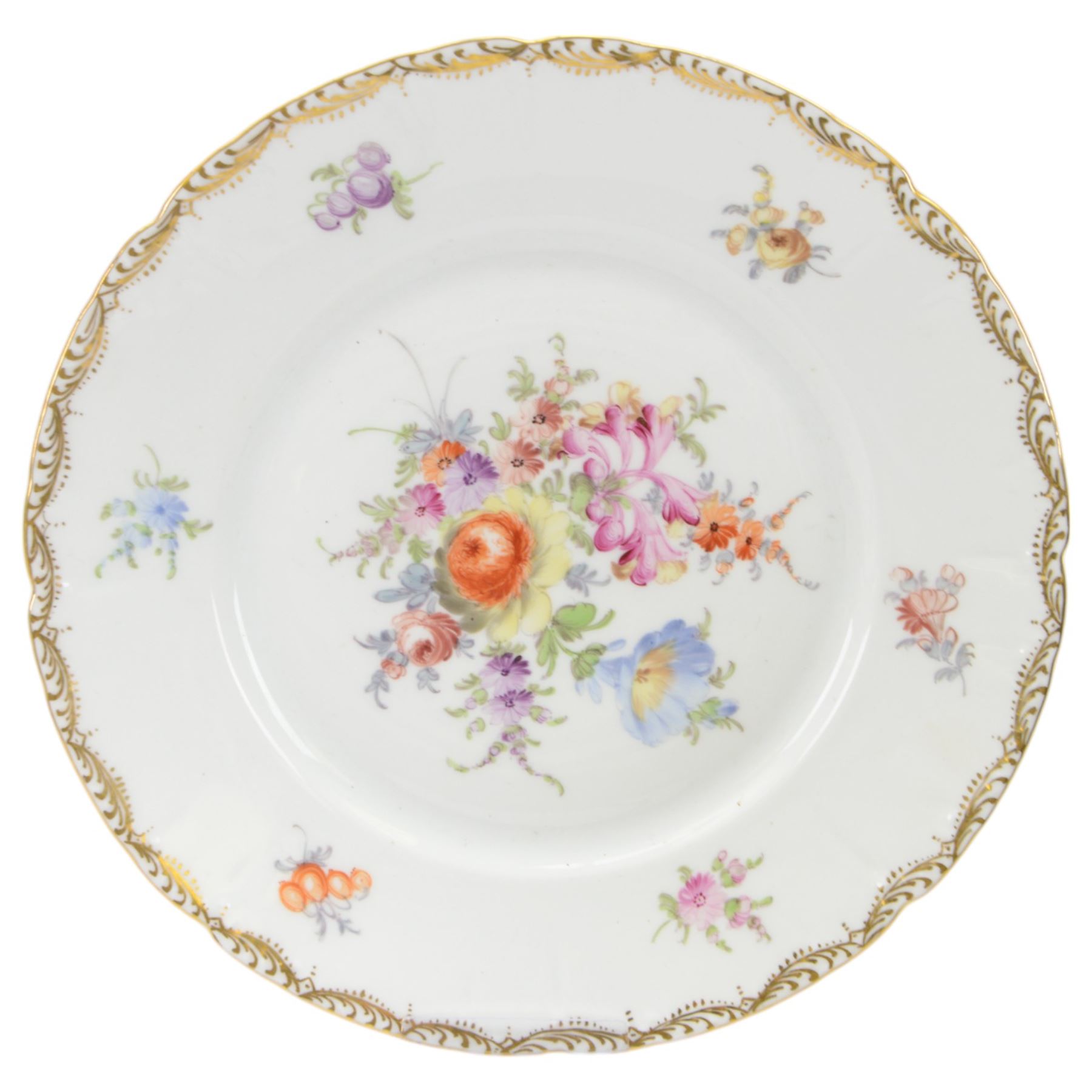 19th century and later cabinet plates, including Minton and Dresden examples, mostly painted with flowers, largest D27cm