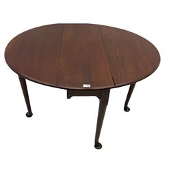 Georgian mahogany dining table, oval drop leaf top, on gateleg action base, cabriole supports with pad feet  