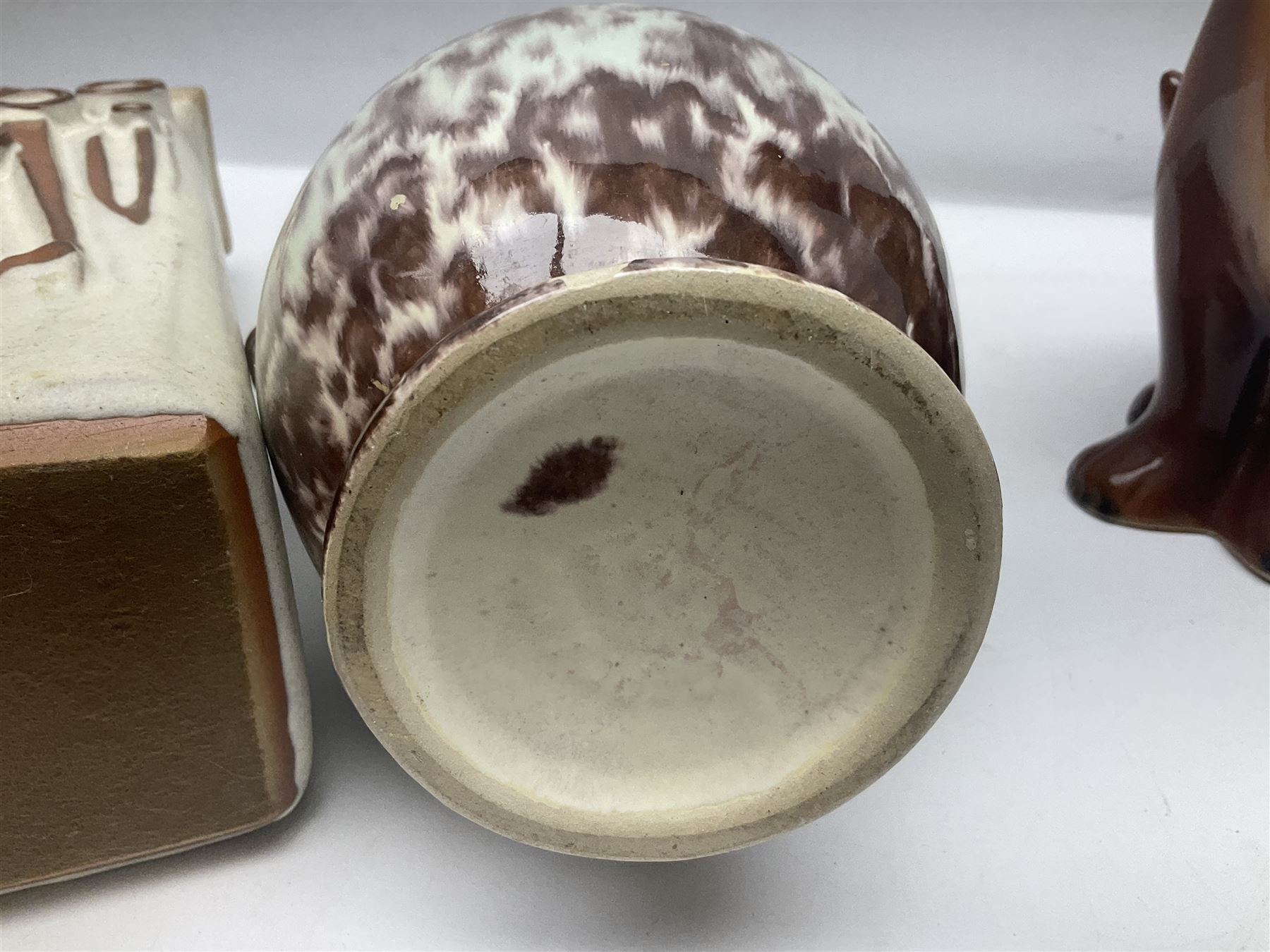 Jema Holland long neck Dachshund dog figurine, together Large Shelf Pottery Art Vase and a jug, Dachshund H34cm