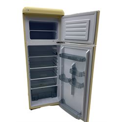 Swan retro fridge freezer 