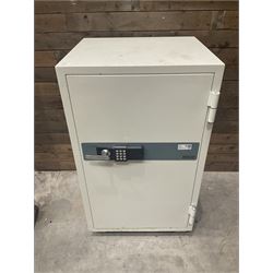 Phoenix 2500 datacombi safe CODE: C1234#